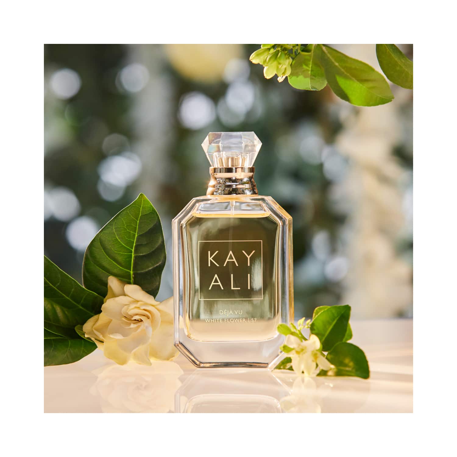 Kayali outlet white flower