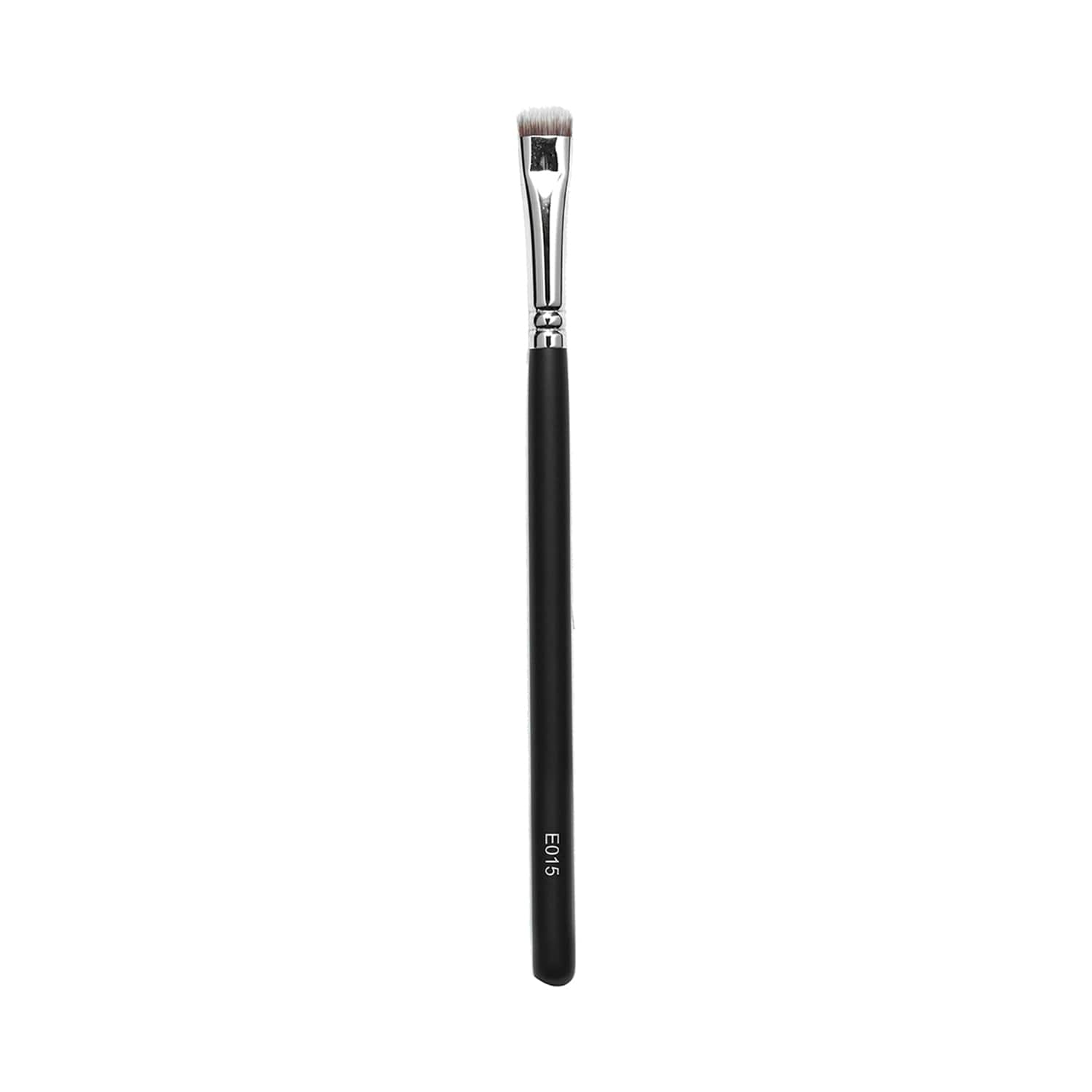 Europe Girl | Europe Girl 15 Flat Eyeshadow Brush - Black & Silver