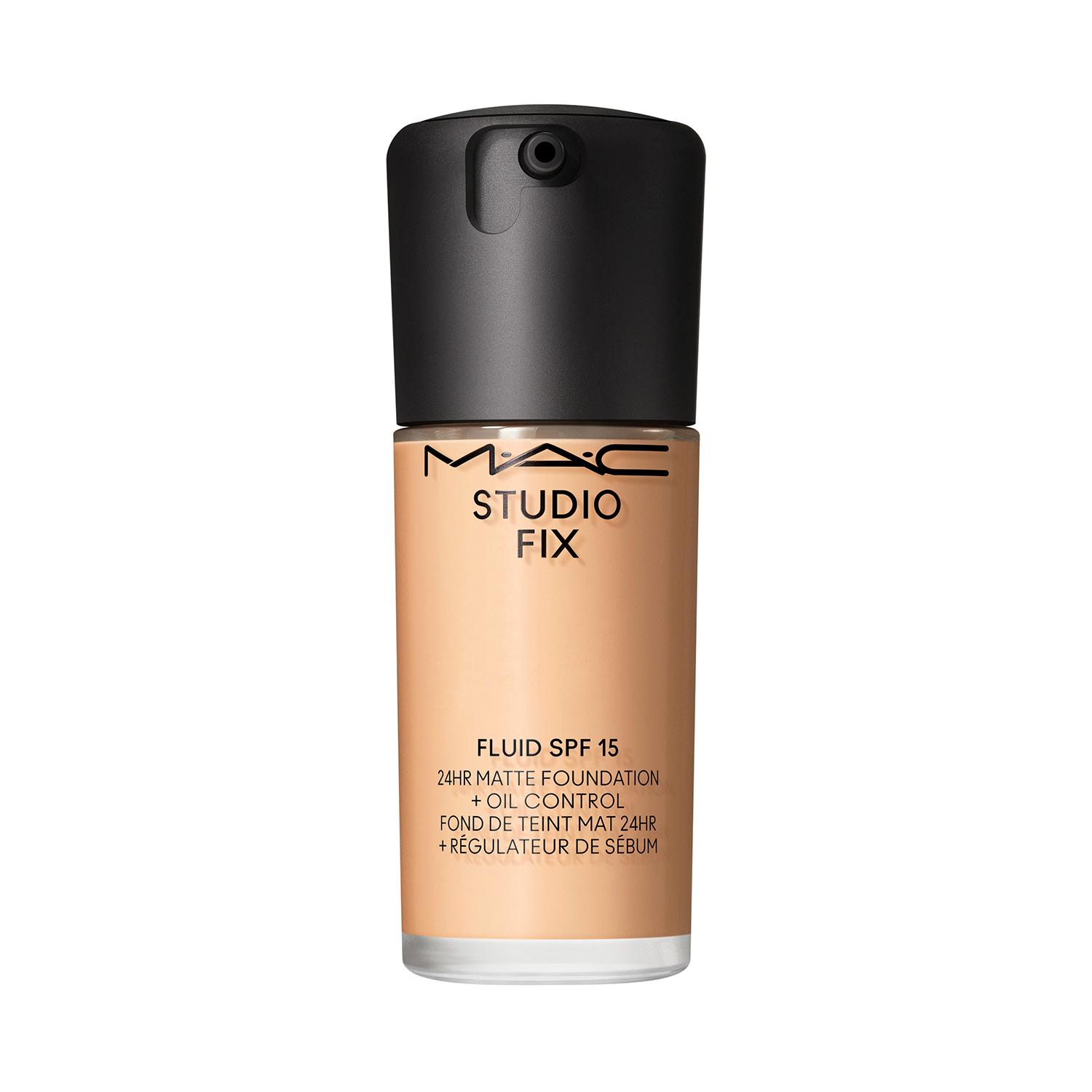 M.A.C | M.A.C Studio Fix Fluid Foundation With SPF 15 - NC16 (30 ml)