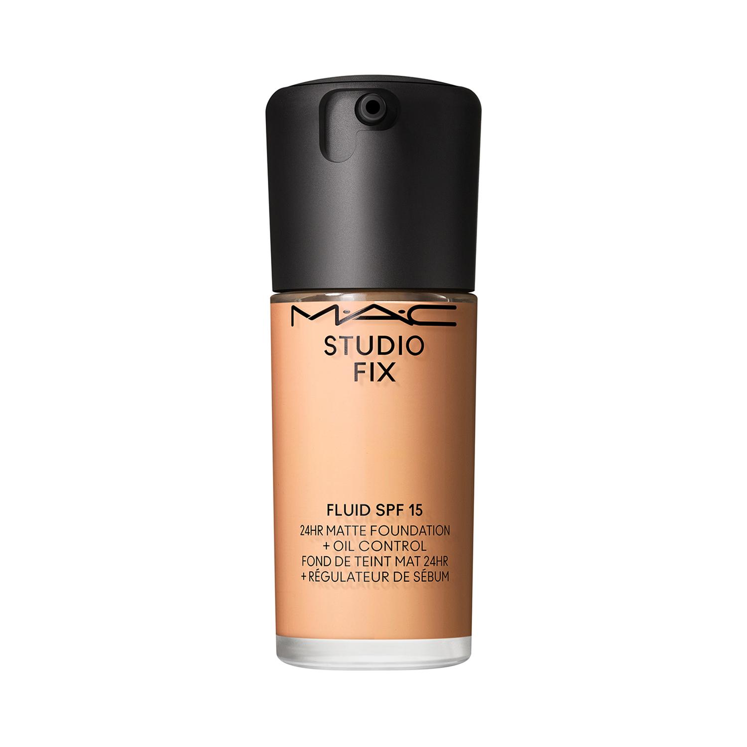 M.A.C | M.A.C Studio Fix Fluid Foundation With SPF 15 - NW15 (30 ml)
