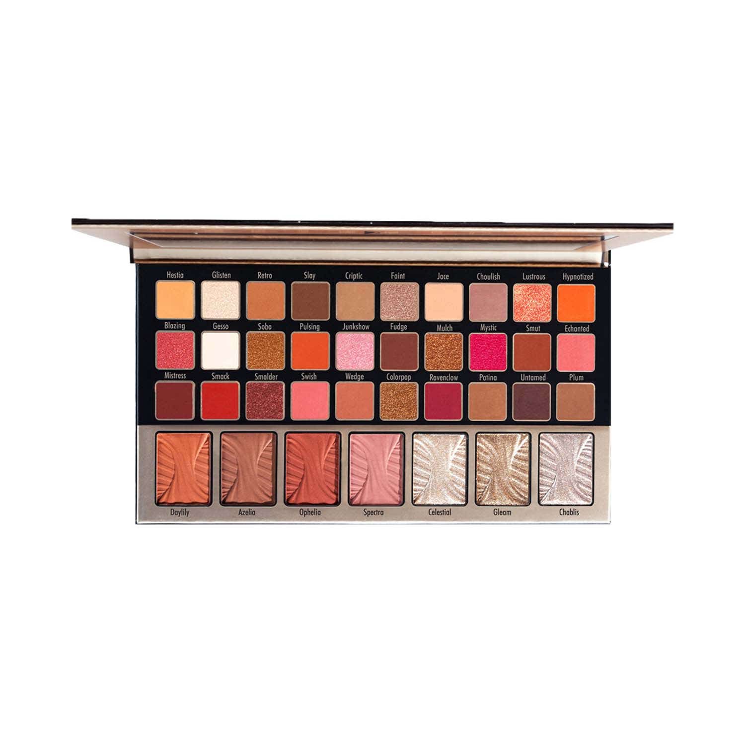 Character | Character Hypnotize Eyeshadow-Blusher-Highlighter Palette (75.6 g)