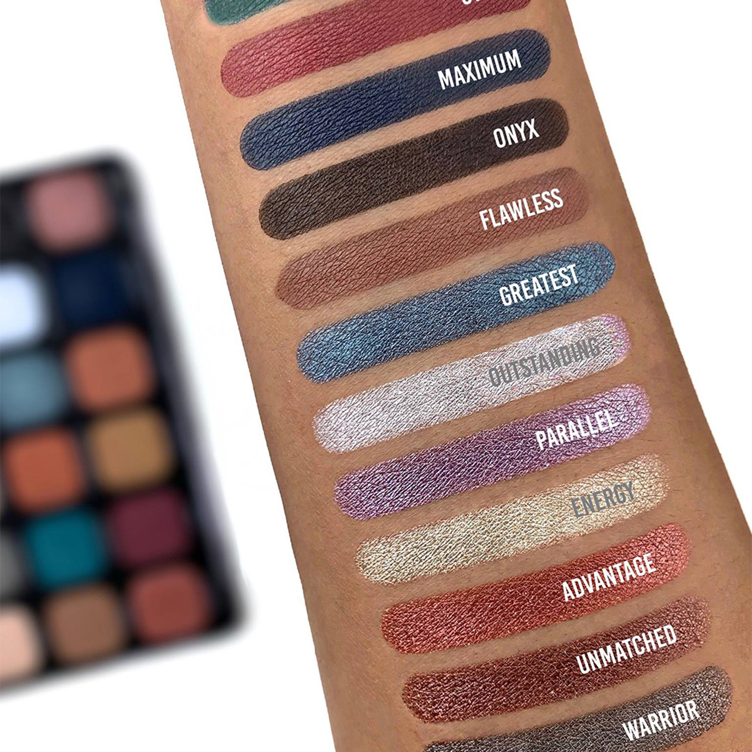 Makeup Revolution Forever Flawless Eyeshadow Palette - Optimum (19.8g)