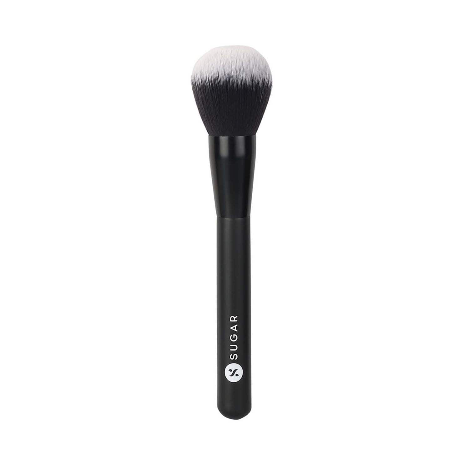 SUGAR Cosmetics | SUGAR Cosmetics 007 Powder Blend Trend Face Brush - Black (56g)