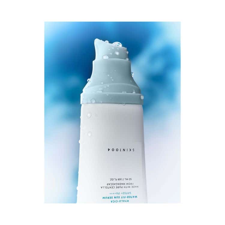 SKIN1004 Madagascar Centella Hyalu-Cica Water-Fit Sun Serum SPF50+ PA++++ thumbnail 2