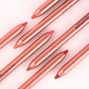Makeup Revolution Satin Kiss Lipliner - Cupcake Pink (1 g)