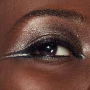 M.A.C Dazzleshadow Liquid Glitter - Champagne trail (4.4 ml)
