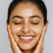 BiE Plumped! Plumping Serum with Collagen, Stem Cells & Geranium Oil for Hydrated, Smooth Skin (50g)