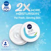 Nivea Soft Light Moisturizer Cream (100ml)