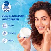 Nivea Soft Light Moisturizer Cream (300 ml)