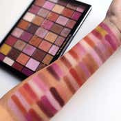 Makeup Revolution Maxi Reloaded Eyeshadow Palette - Big Big Love (60.75 g)