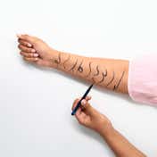 essence Waterproof Eyeliner Pen - 01 Deep Black (1 ml)