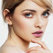 Revolution Pro Supreme Stay 24H Lip Duo Lipstick - Seclusion (1ml+1.5 g)