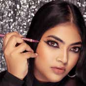 Typsy Beauty Double Shot Kajal Pen With Liner - Black (0.65 g)