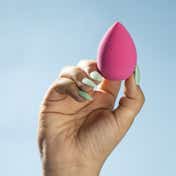 PAC Classic Beauty Water Drop Pink Blender (1Pc)