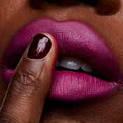 M.A.C Powder Kiss Lipstick - Velvet Punch (3 g)