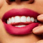 M.A.C Powder Kiss Liquid Lipcolour Lipstick - Make It Fashun! (5 ml)