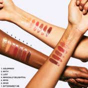 M.A.C Lip Gloss - Ruby Woo (3.1 ml)