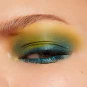 M.A.C Connect In Colour X12 Eye Shadow Palette - Hi-Fi Colour (17.2 g)