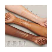 M.A.C Strobe Dewy Skin Tint - 02 Light (30 ml)