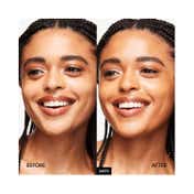 M.A.C Strobe Dewy Skin Tint - 02 Deep (30 ml)