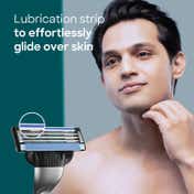 Gillette Mach 3 Bladed Shaving Cartridges Razor (8Pcs)