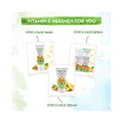 Mamaearth Vitamin C Daily Glow Face Cream With Vitamin C & Turmeric For Skin Illumination (150g)