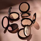 Smashbox X Becca Shimmering Skin Perfector Pressed - Rose Quartz (7 g)