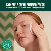 The Body Shop Tea Tree Skin Clearing Mattifying Toner (250ml)