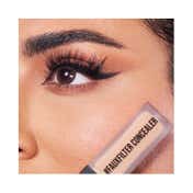 Huda Beauty Fauxfilter Luminous Matte Concealer - 4.5 Granola (9 ml)