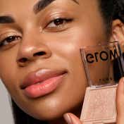 Lamel Glow Highlighter - N 402 Sun (3.8 g)