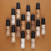 L.A. Girl Pro Matte Foundation - Bisque (30 ml)
