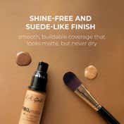 L.A. Girl Pro Matte Foundation - Caramel (30 ml)