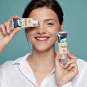 Lamel Oh My Clear Face Foundation SPF 15 - 406 Sand (40 ml)