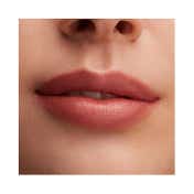 M.A.C Lustreglass Lipstick - Hug Me (3 g)