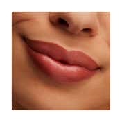 M.A.C Lustreglass Lipstick - Hug Me (3 g)