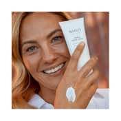 Natio Aromatherapy Gentle Facial Scrub (100g)