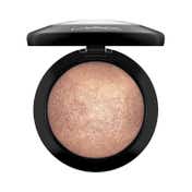 M.A.C Mineralize Skinfinish Highlighter - Global Glow (10 g)
