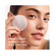 First Aid Beauty Facial Radiance Pads - (28 Pcs)