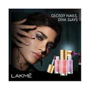 Lakme Glitterati Nail Paints - Golden Glow (6 ml)