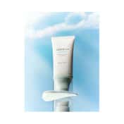 SKIN1004 Madagascar Centella Hyalu-Cica Water-Fit SPF 50+ PA++++ Sun Serum (50 ml)