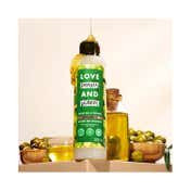 LOVE beauty AND planet Bond Repair Shampoo with Olive Oil & Peptide for Damaged Hair (200 ml)