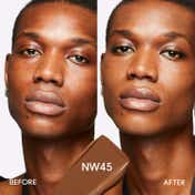 M.A.C Studio Fix Fluid SPF 15 Foundation - NW45 (30 ml)