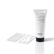 Minimalist Brighten & Protect Kit