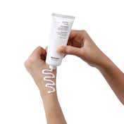 Minimalist Brighten & Protect Kit
