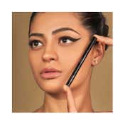 Renee Cosmetics Pointy End Sketch Pen Eyeliner - Black (1.5 ml)