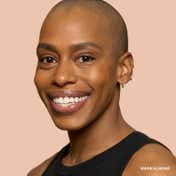 Bobbi Brown Weightless Skin Natural Matte Finish Foundation SPF 15 - Warm Almond (30 ml)