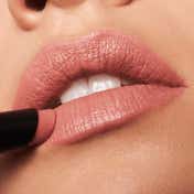 essence The Slim Stick - 102 Over The Nude (1.7 g)