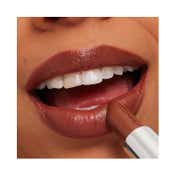 M.A.C Macximal Satin Lipstick - Truth Be Untold (3.5 g)