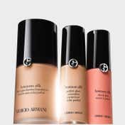 Armani Luminous Silk Perfect Natural Glow Foundation - 7-Medium To Tan Peach (30 ml)