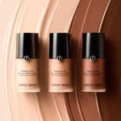 Armani Luminous Silk Perfect Natural Glow Foundation - 7-Medium To Tan Peach (30 ml)